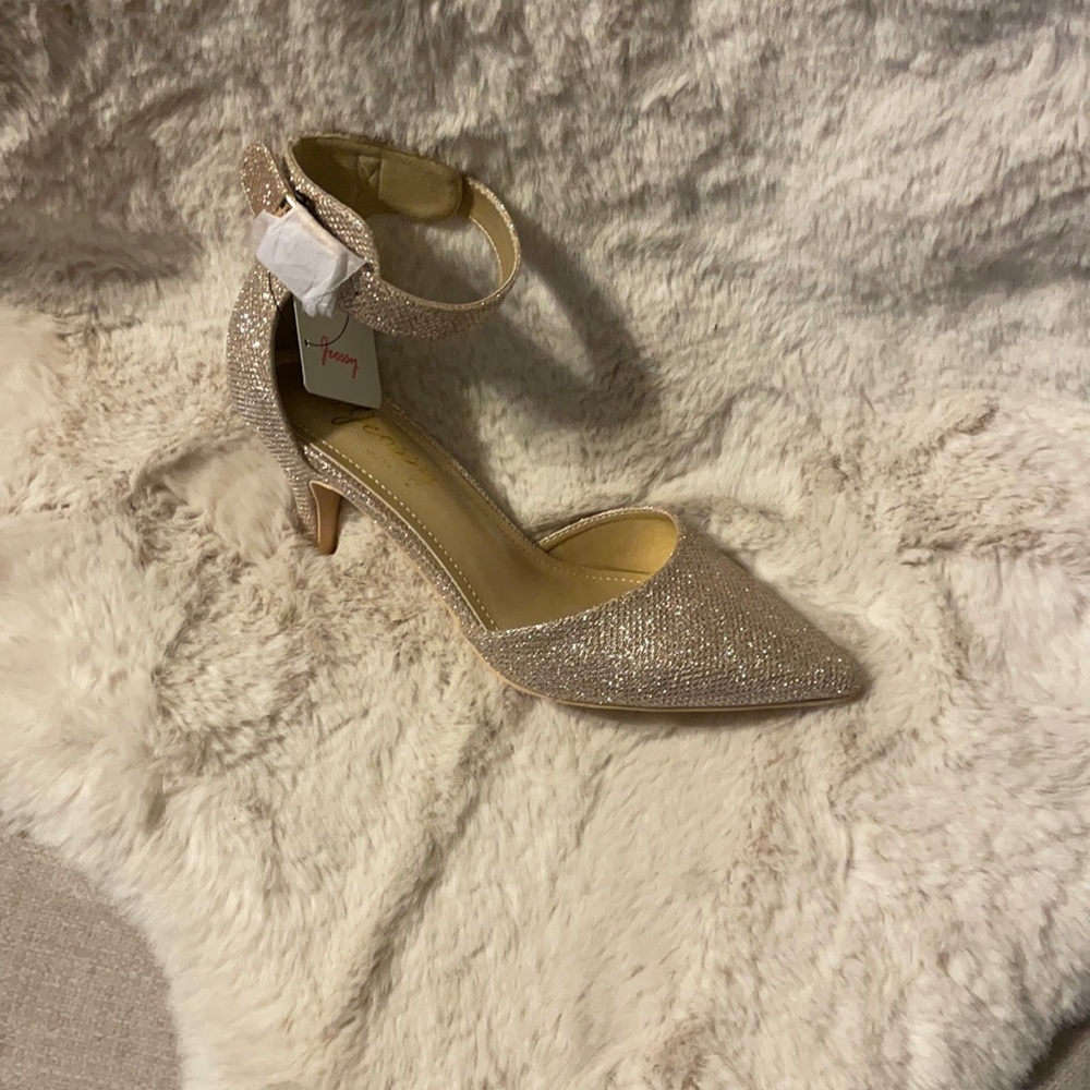 Beautiful champagne gold glitter heels